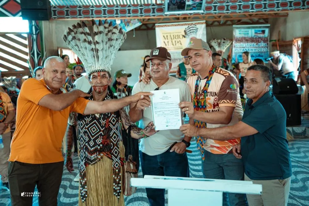 Prefeitura de Mâncio Lima assina ordem de serviço para quadra poliesportiva e amplia investimentos na Terra Indígena Puyanawa durante abertura do VIII Festival Atsa Puyanawa